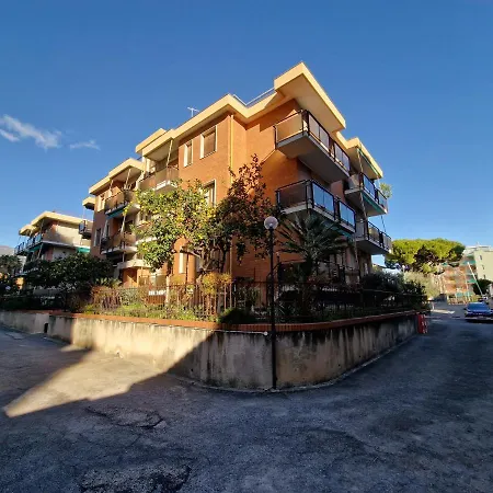 2 Locali - 100 Metri Dal Mare - Free Parking * Loano