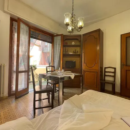 Apartment 2 Locali - 100 Metri Dal Mare - Free Parking Loano