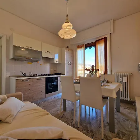 Apartment 2 Locali - 100 Metri Dal Mare - Free Parking Loano